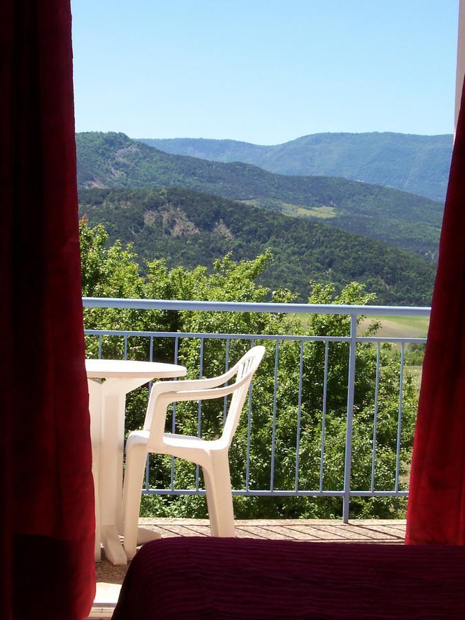 Bed and Breakfast L'Ensoleillee Rosans Esterno foto